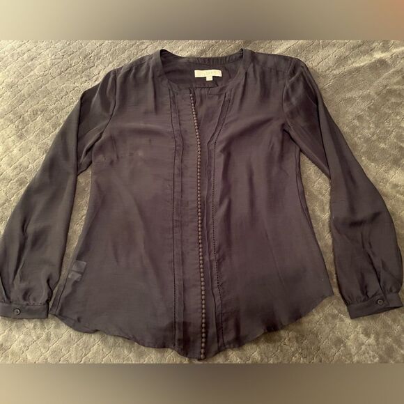 Loft Button Down with Pleated Design - Picture 3 of 4